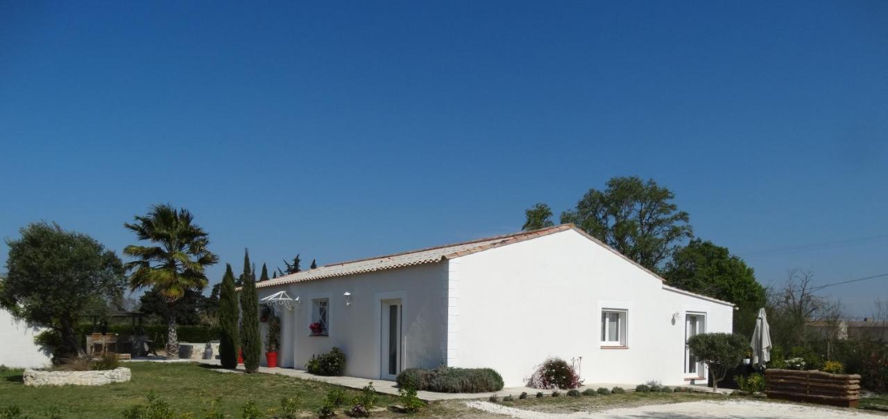 Aigues Marines Acomodação com café da manhã Exterior foto