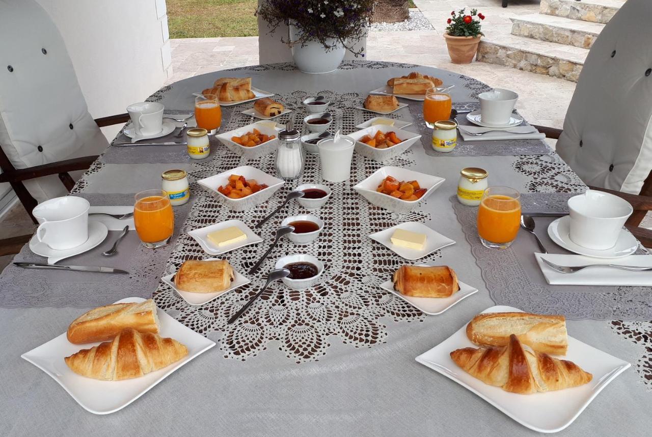 Aigues Marines Acomodação com café da manhã Exterior foto